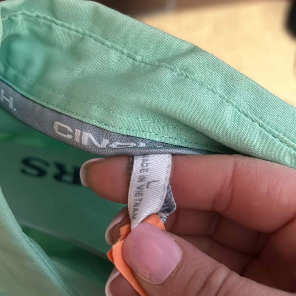 Cinch Rodeo Shirt! - Picture 2 of 2